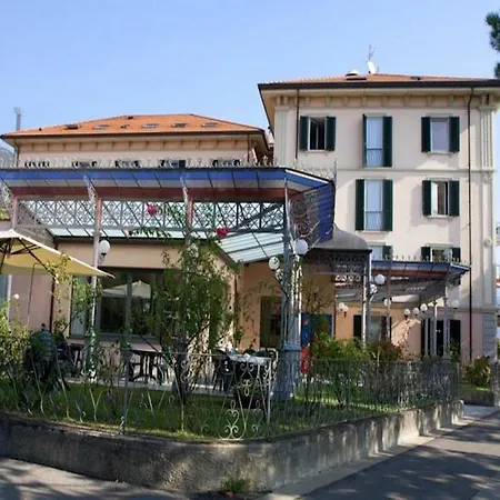 Albergo Lenno Lenno